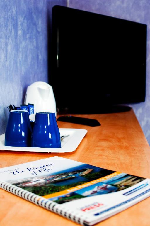 Caledonia Hotel Rosyth Zimmer foto